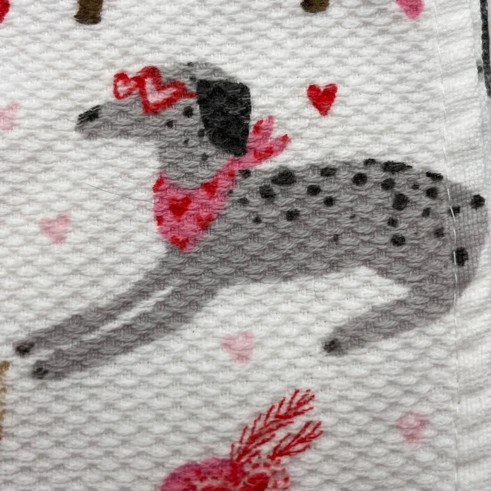 Cupcakes and Cashmere Kitchen Towels Dogs Hearts Valentines Day Set‎ Of 2